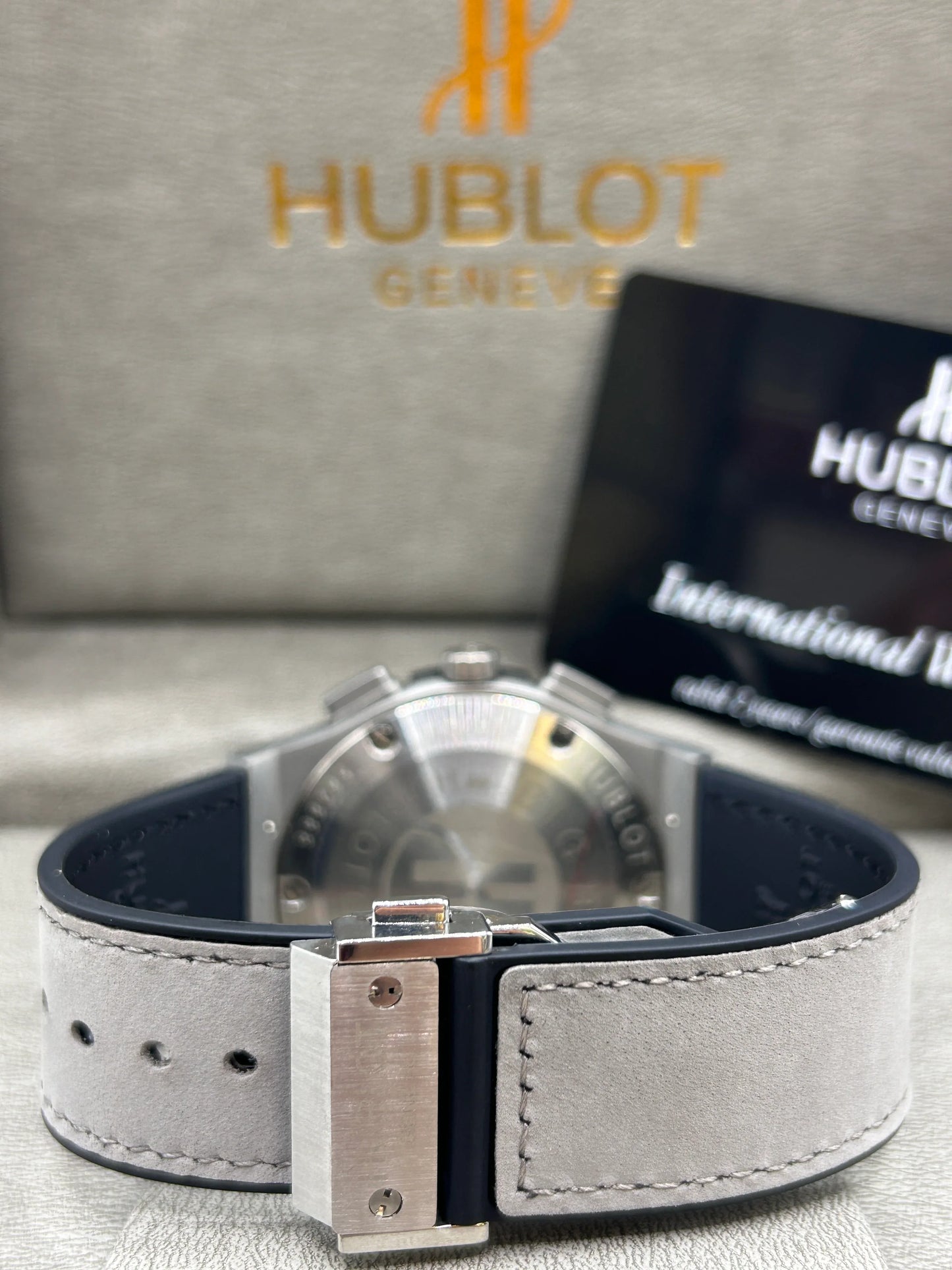 Hublot Big Bang White Dial Rubber Strap Watch