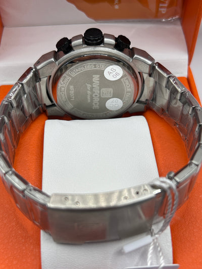 NAVIFORCE Luxury Chronograph Watch – Black Dial Stainless Steel Bracelet