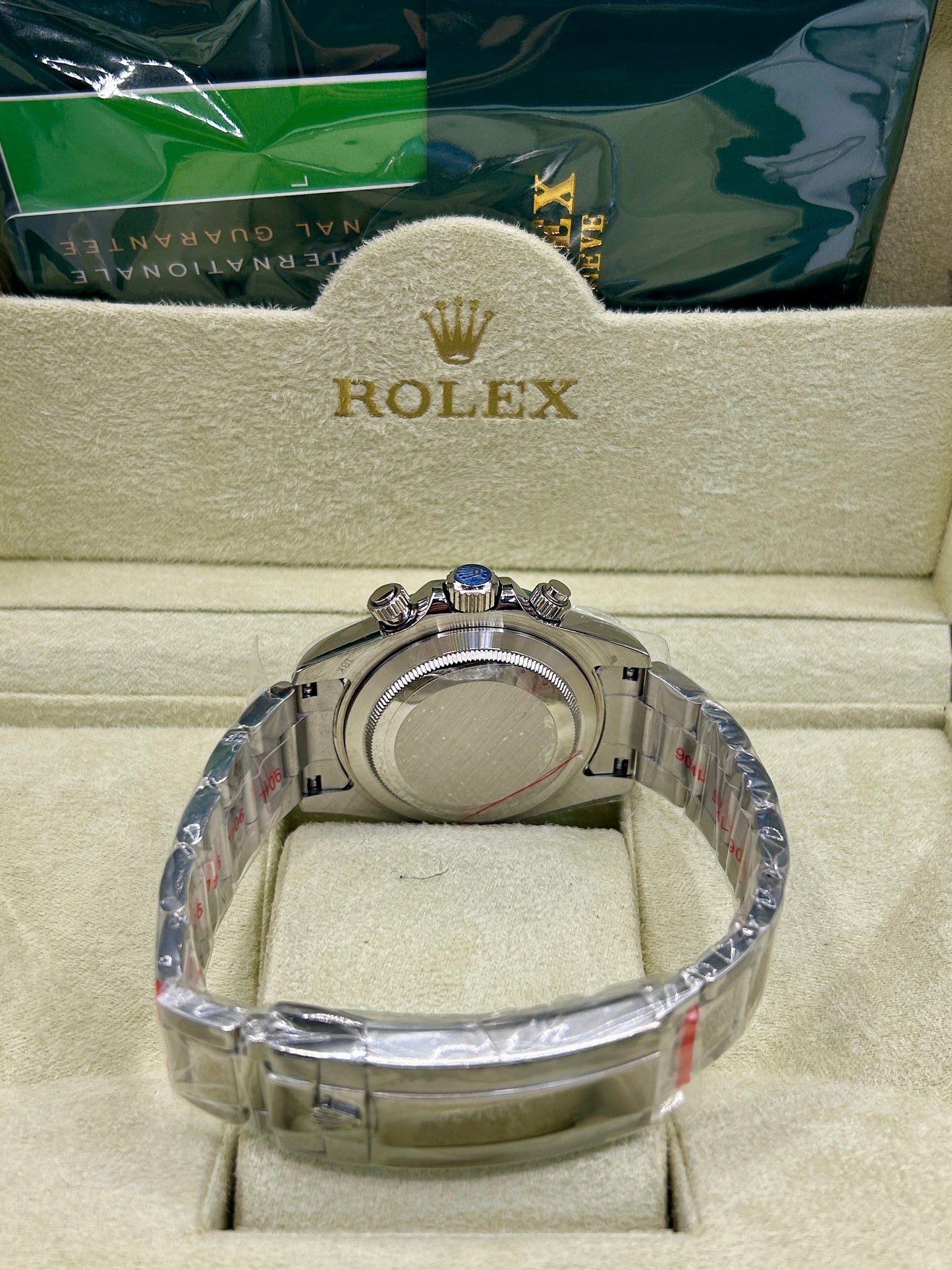 Rolex Daytona White Dial Green Bezel Chronograph Watch