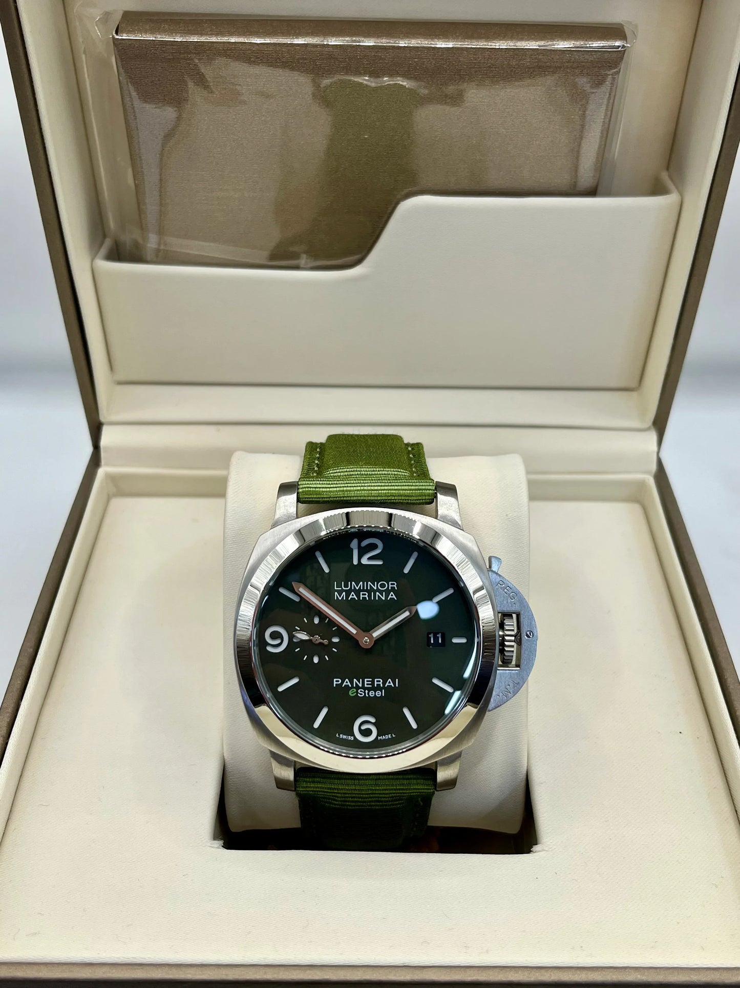 Panerai Luminor Green Dial Green Strap Watch