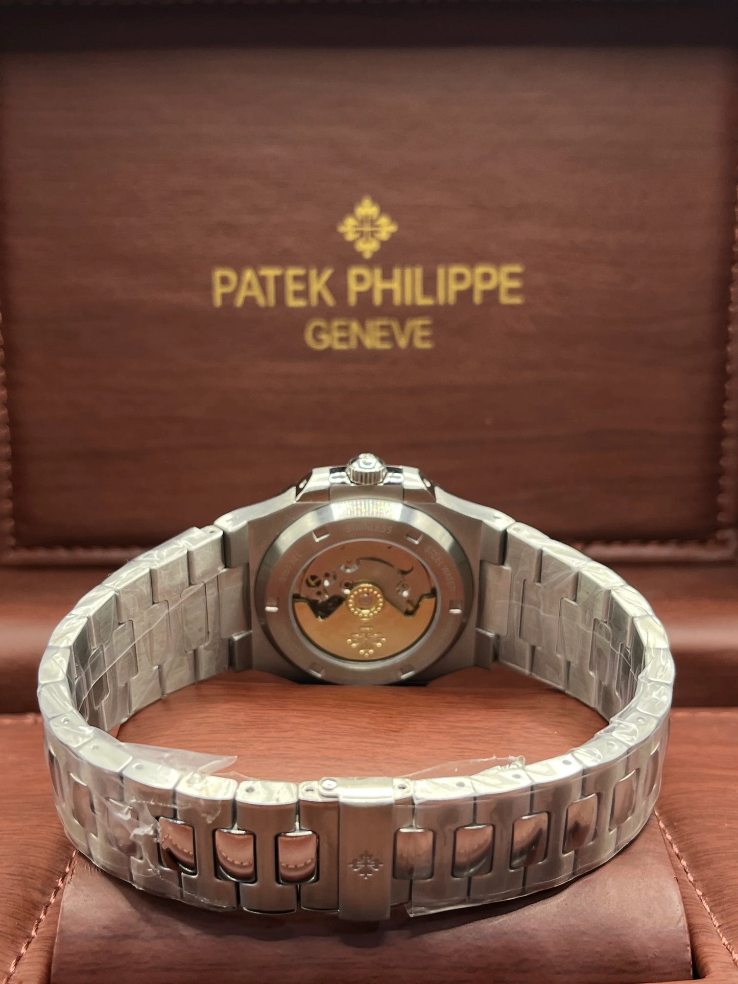 Patek Philippe Nautilus Silver Classic Watch