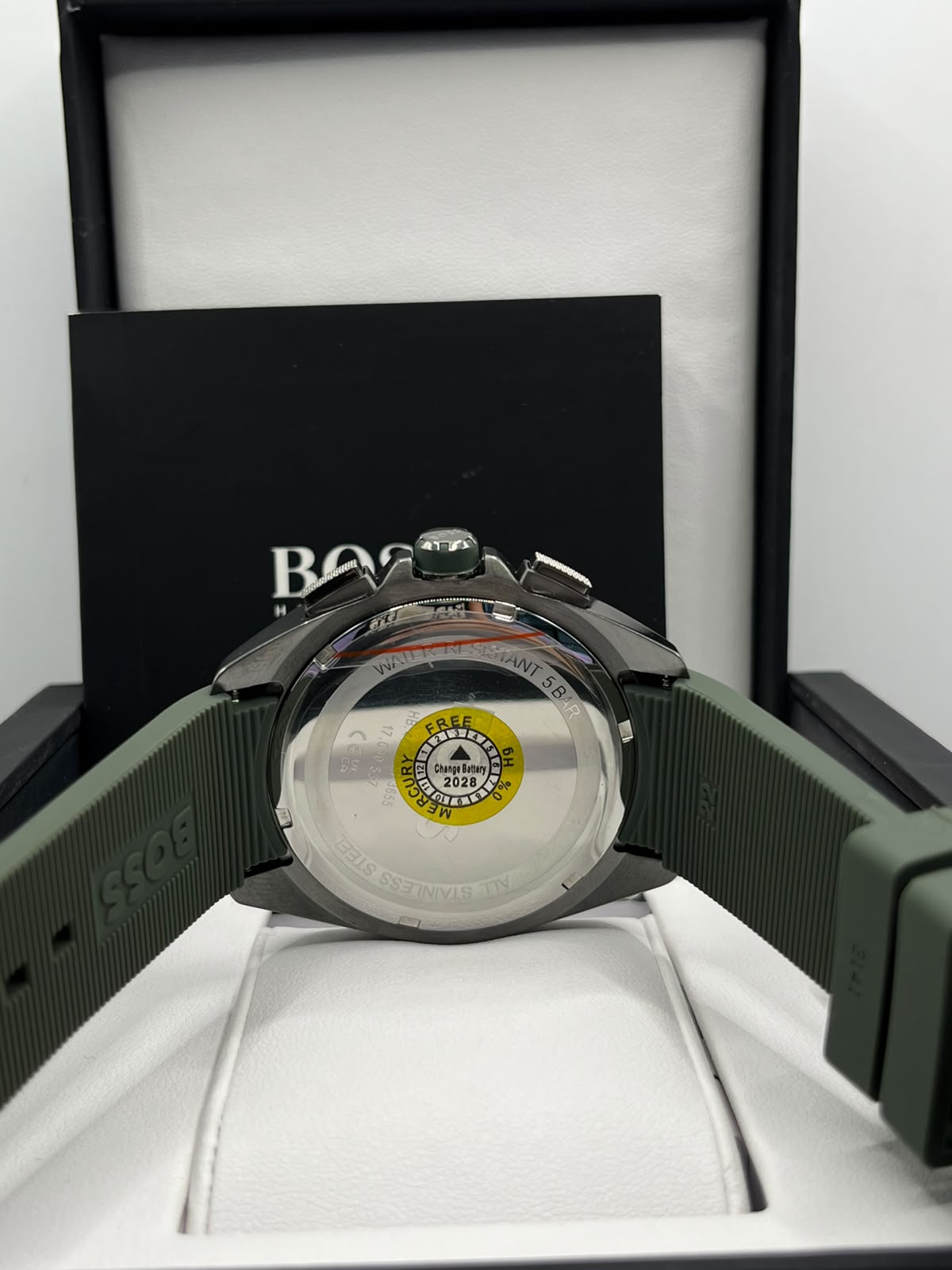 Coffret Montre Homme Hugo Boss Cadran Vert & Bracelet Acier (Copy)