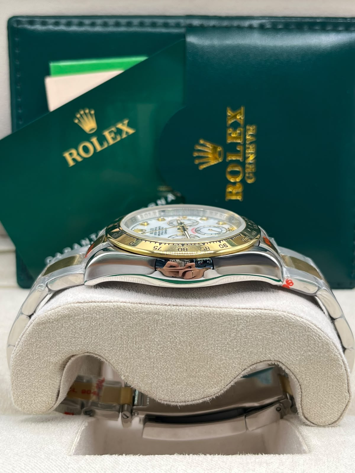 Rolex Cosmograph Daytona Two-Tone White Dial (MASTER COPY)