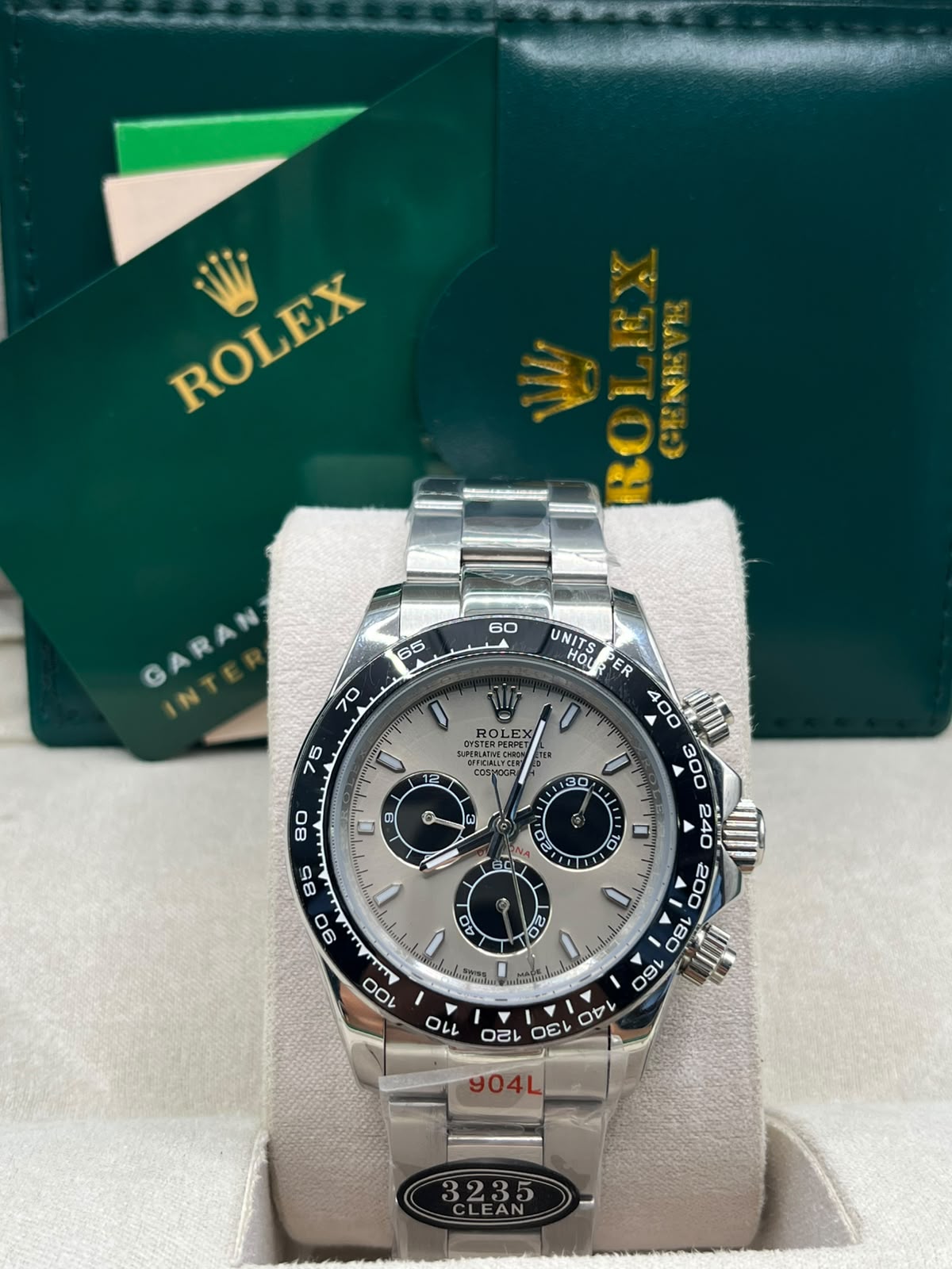 Rolex Cosmograph Daytona Silver Dial Watch (MASTER COPY)