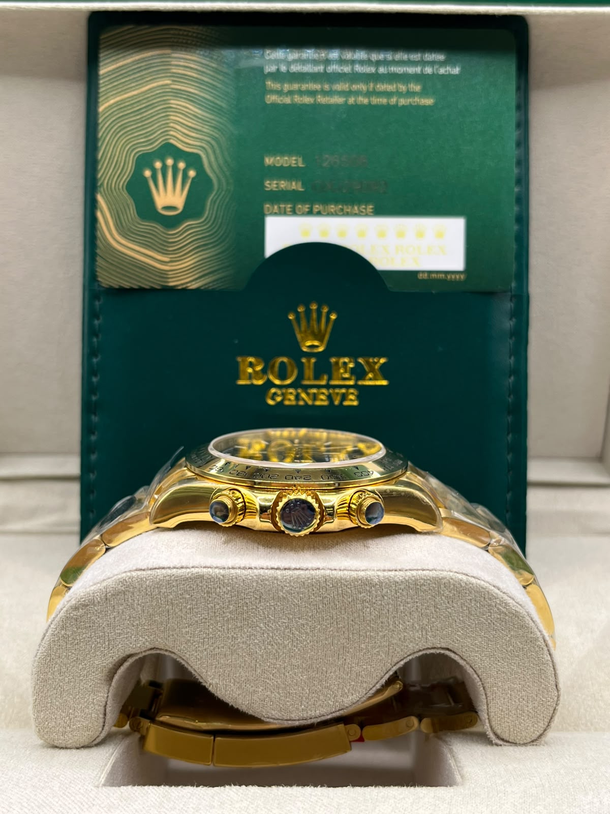 Clean Rolex Daytona Gold & Black Dial (CLONE)