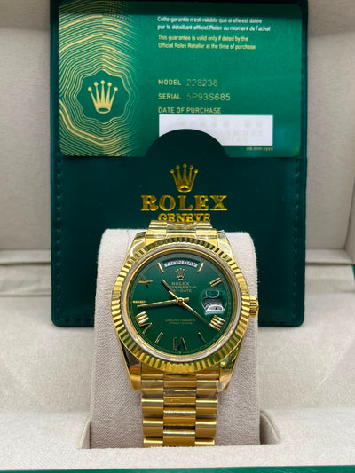 Clean Rolex Day-Date Gold & Olive Green(CLONE)