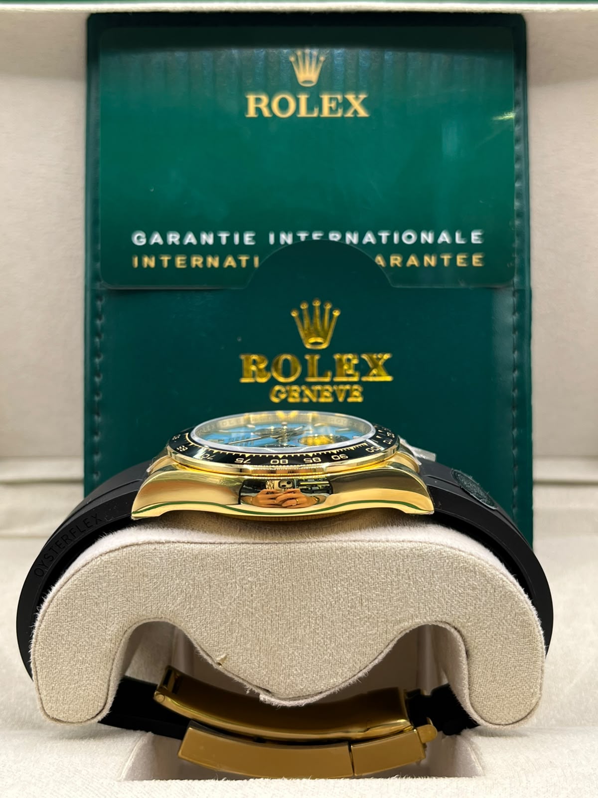 Clean Rolex Day-Date Gold & Tiffany Blue (CLONE)