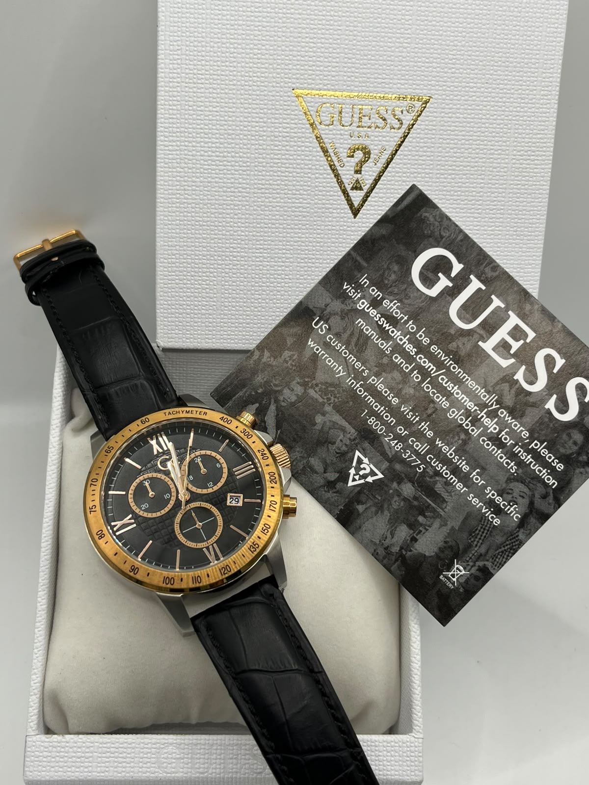 Guess Men's Black Dial & Black Silicone Strap Watch0 (Copy)